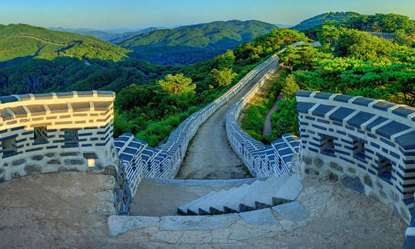 南汉山城(Namhansanseong Fortress)