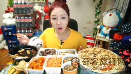 “吃播”(mukbang)