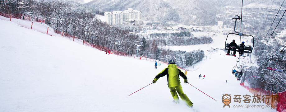 江原道龙平度假村滑雪场