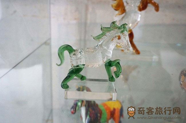 马的各种艺术品